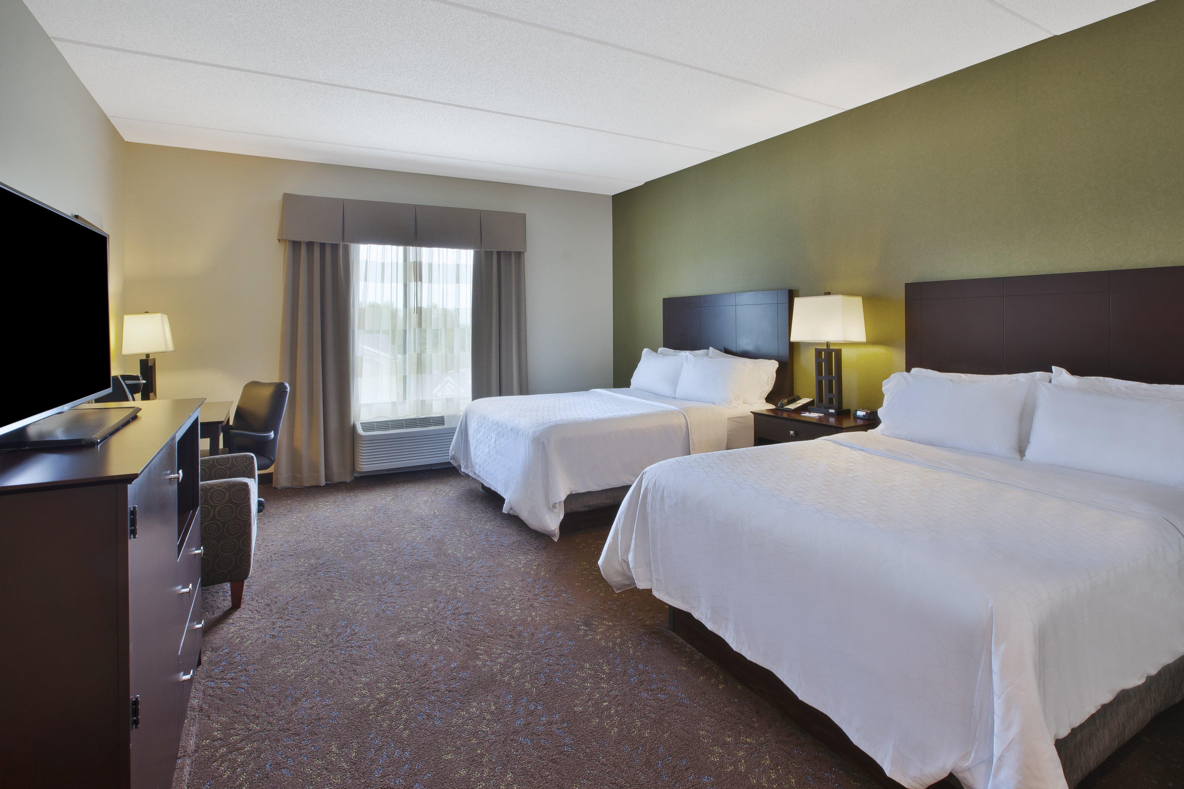 Holiday Inn Express & Suites Geneva Finger Lakes By Ihg Exterior foto