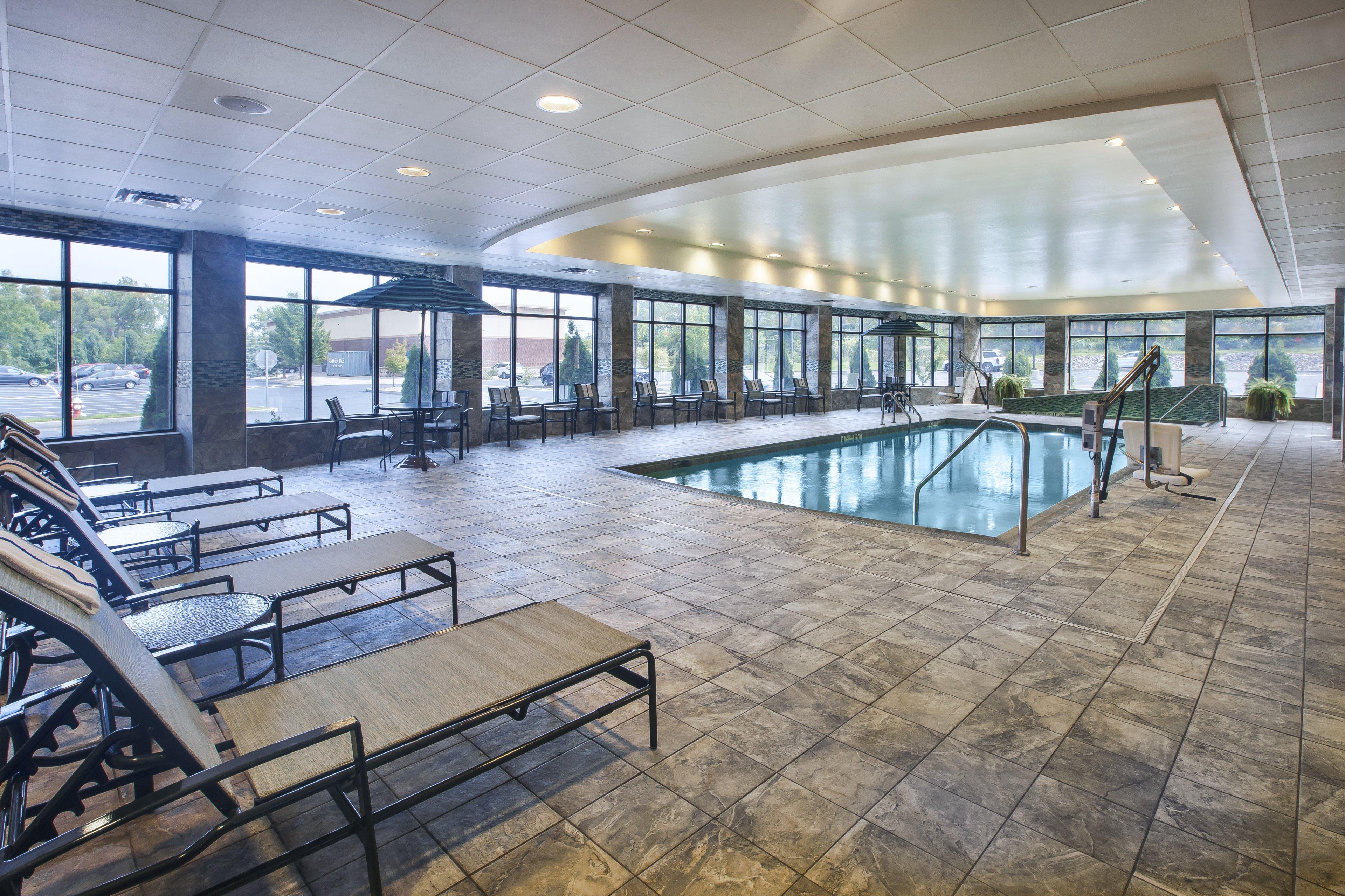 Holiday Inn Express & Suites Geneva Finger Lakes By Ihg Exterior foto