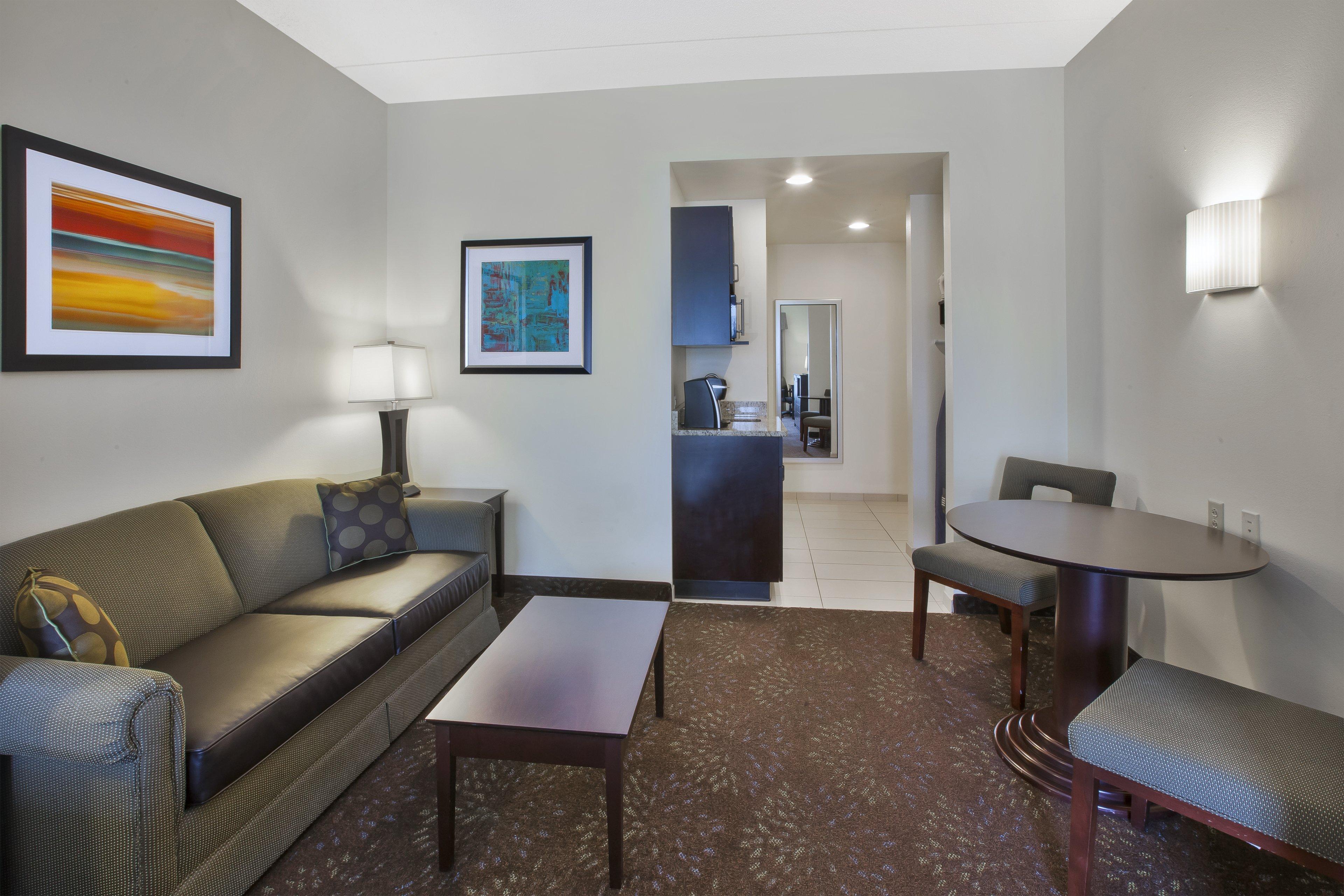 Holiday Inn Express & Suites Geneva Finger Lakes By Ihg Exterior foto