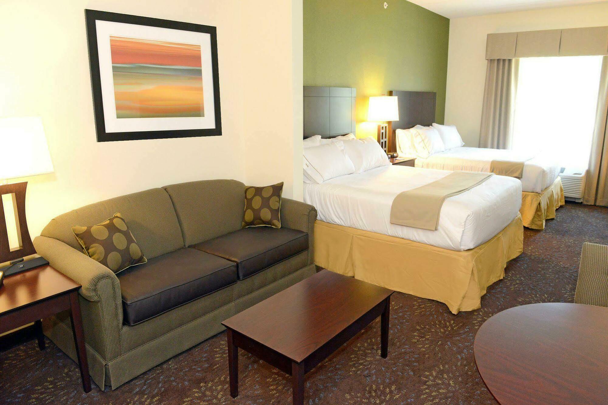 Holiday Inn Express & Suites Geneva Finger Lakes By Ihg Exterior foto